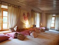 1014-2014-04-DT-Gospodarjeva rezidenca.jpg