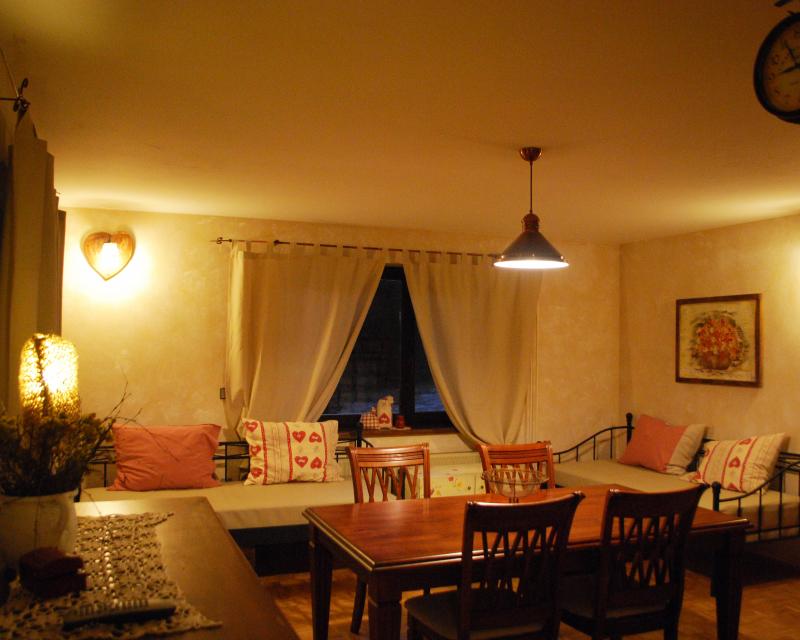 Trata-1-003.jpg