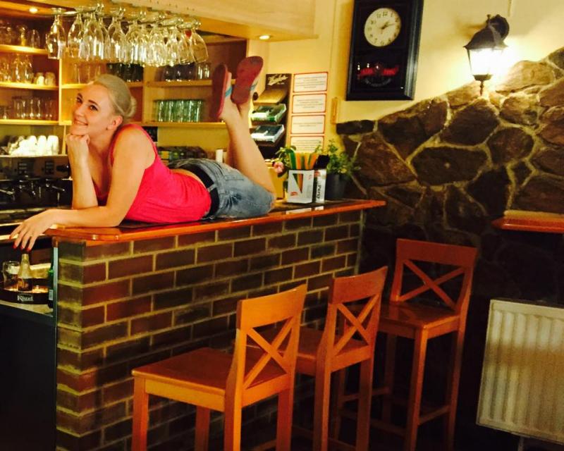 lauder pub